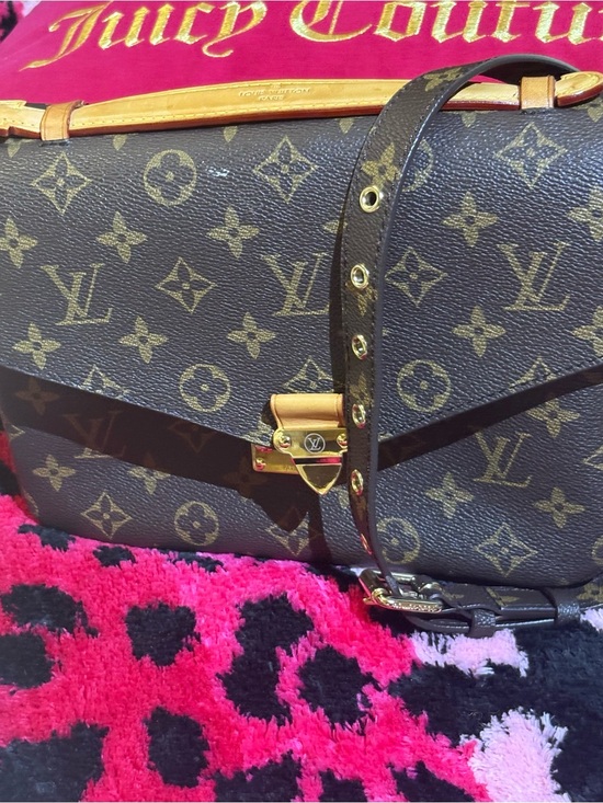 Louis Vuitton Handbags - Louis Vuitton Monogram Shoulder Bag - Brown with Gold Hardware